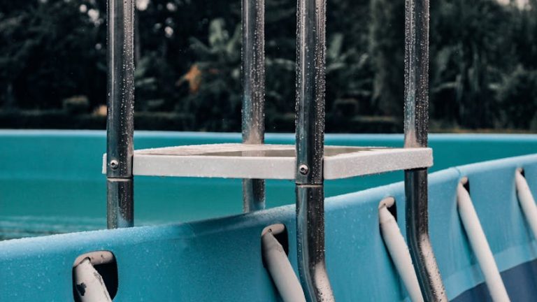 Comment stabiliser le sol pour une piscine hors sol en toute sécurité